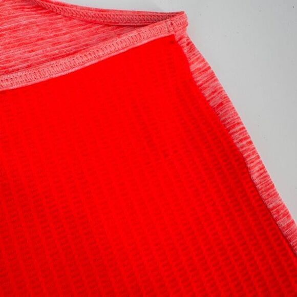 Under Armour Heat Gear Loose Hot Pink Orange Racerback Tank‎ Top SMALL  Workout - Picture 4 of 8